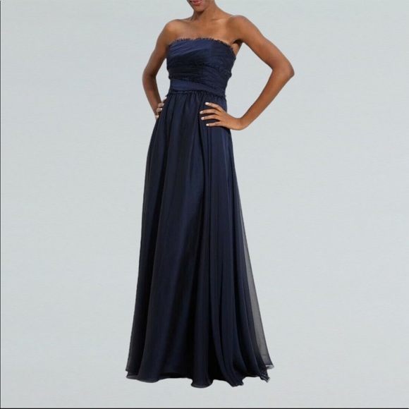 Monique Lhuillier Bridesmaids Dresses & Skirts - Monique Lhullier navy blue strapless gown prom bridesmaid size 8
